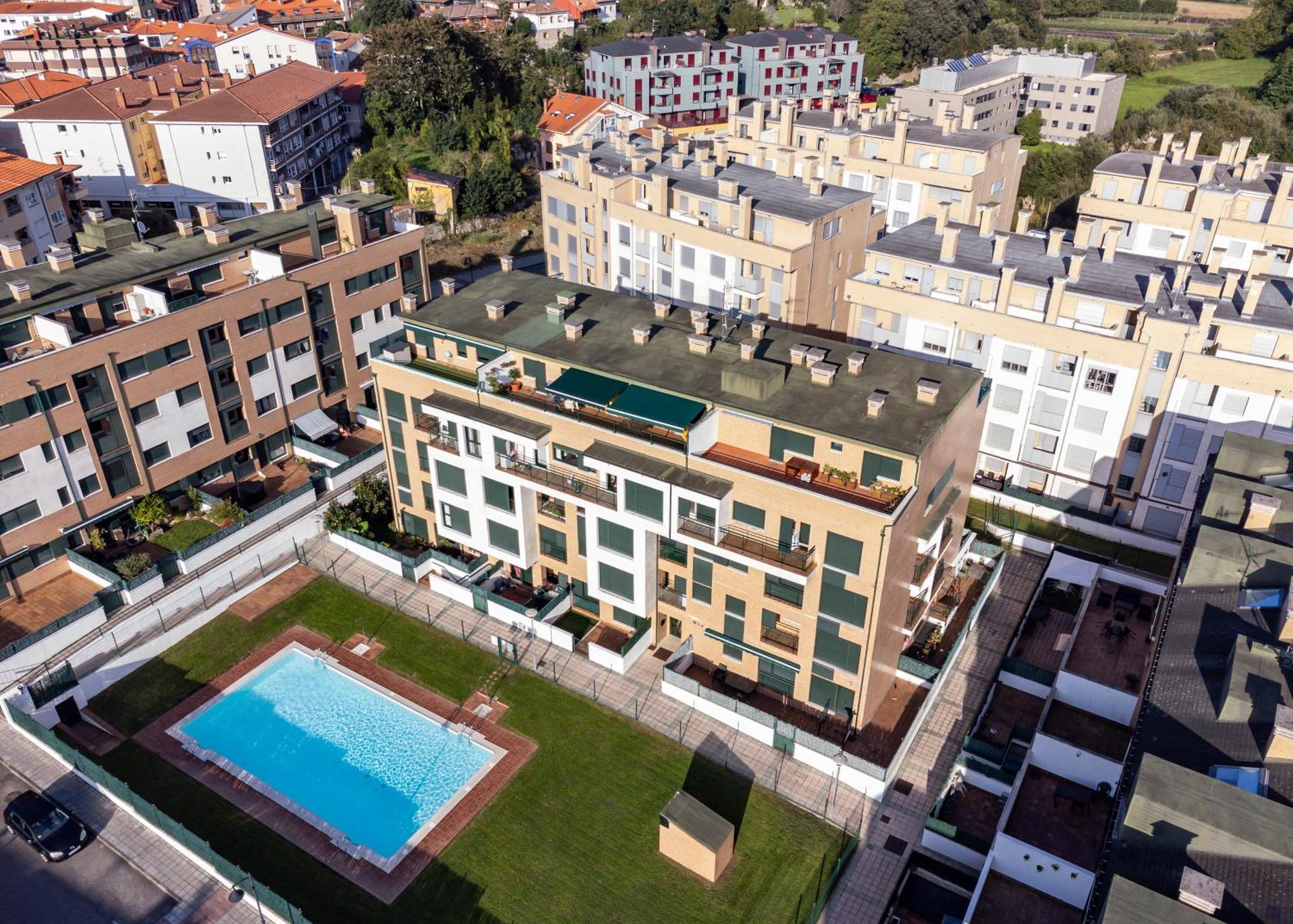 Tarantino, Apartamento Con Piscina, Playa A 3 Km Vut-2505-As Llanes Kültér fotó